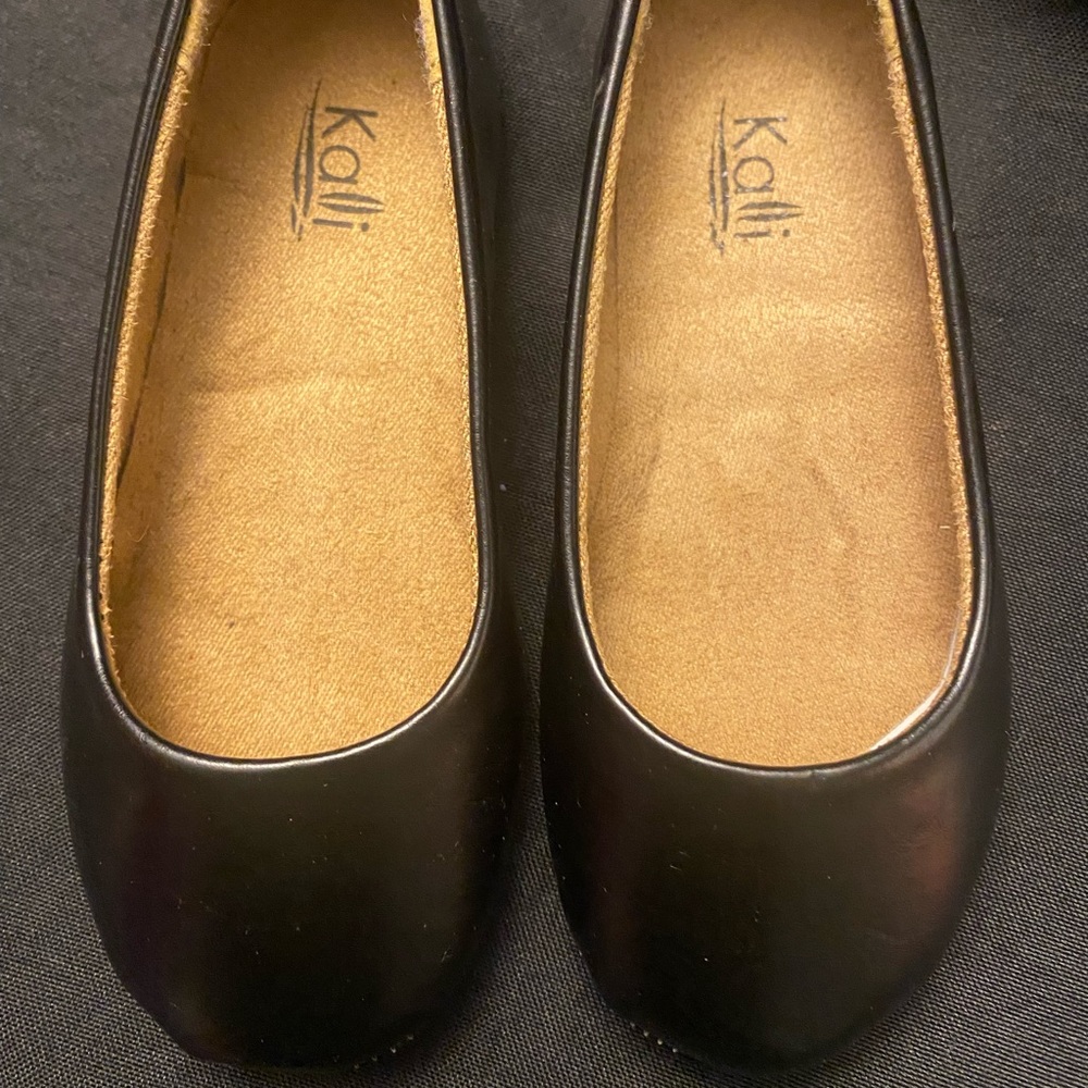 Kalli- Black Girls Flats-New with‎ Tags-Size:9